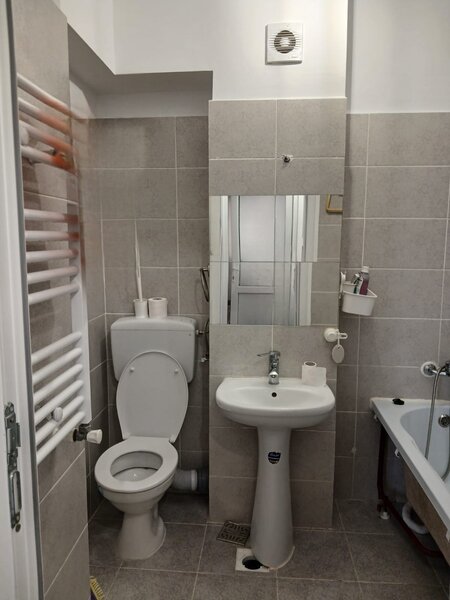 Pucheni, garsoniera 37 mp, 2017